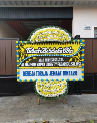 Papan Bunga Duka di Tualang
