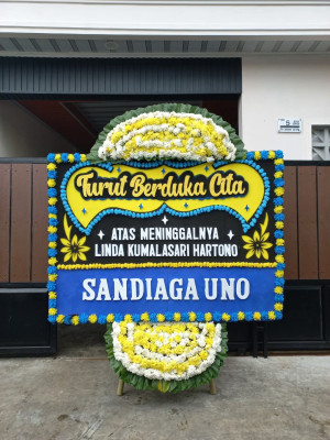 Papan Bunga Duka di Tualang